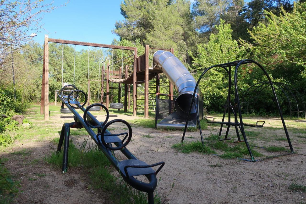 פובלט Masia Sagues מראה חיצוני תמונה